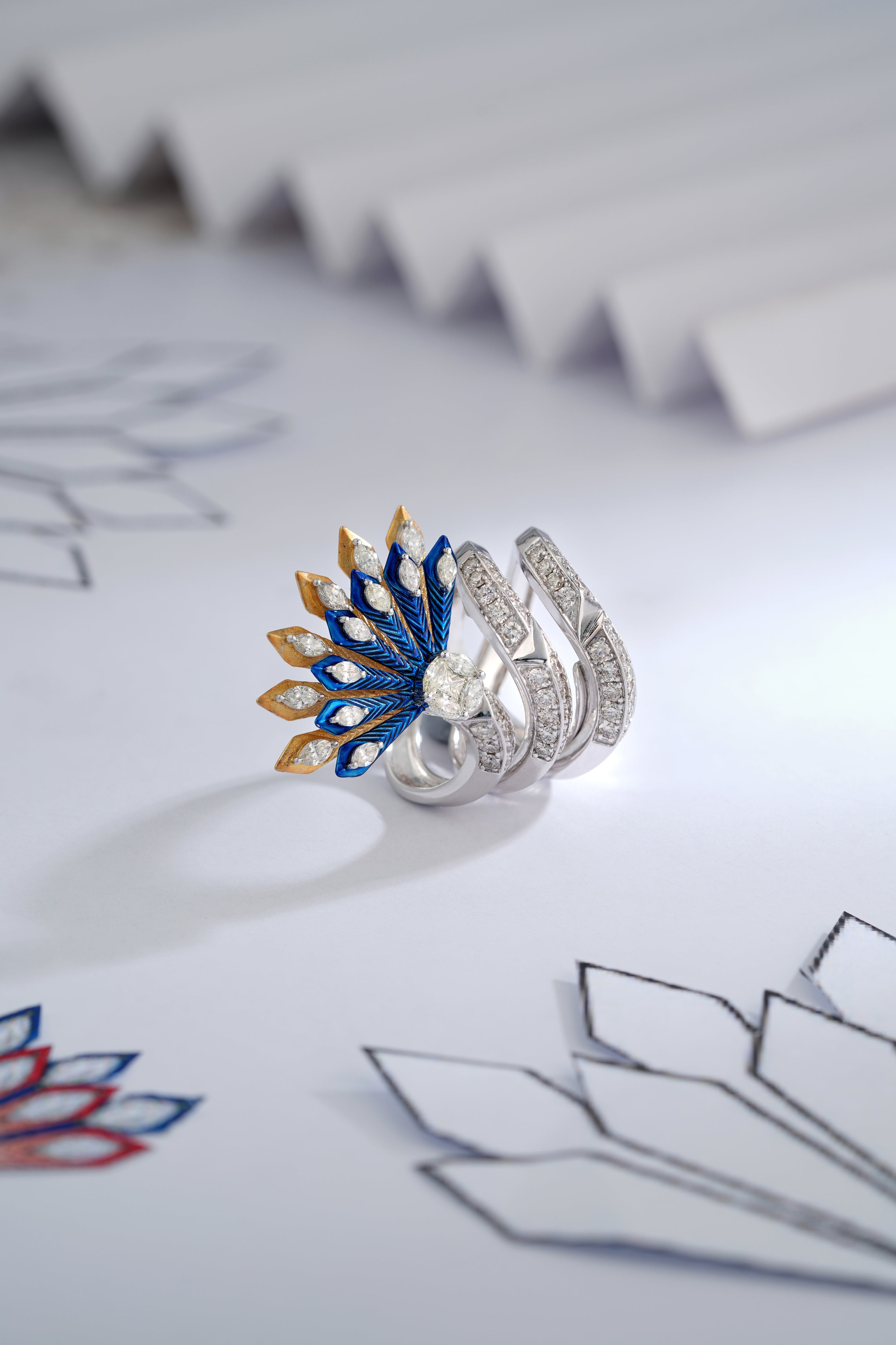Fleur Crown Ring