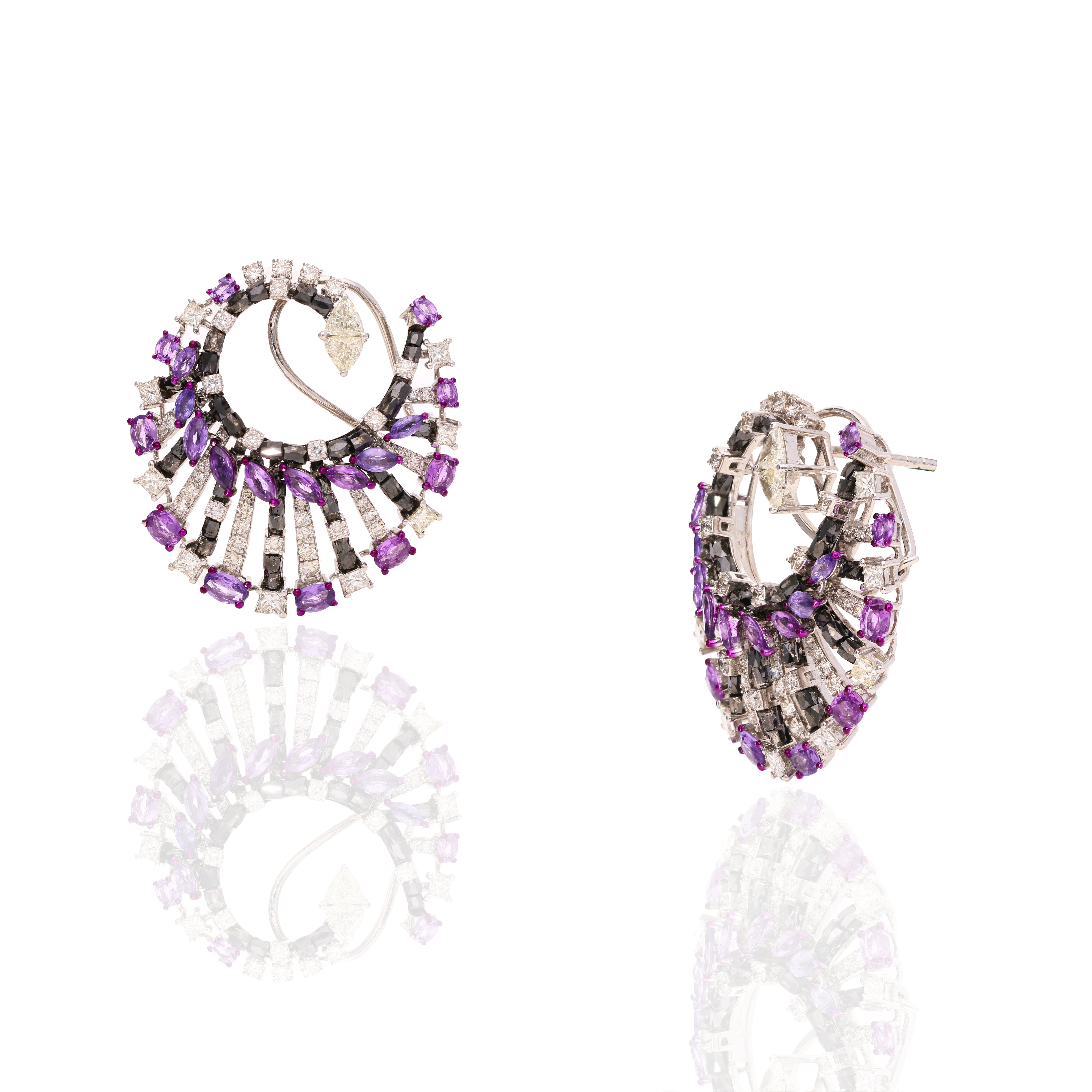Rivya Diamond Earrings