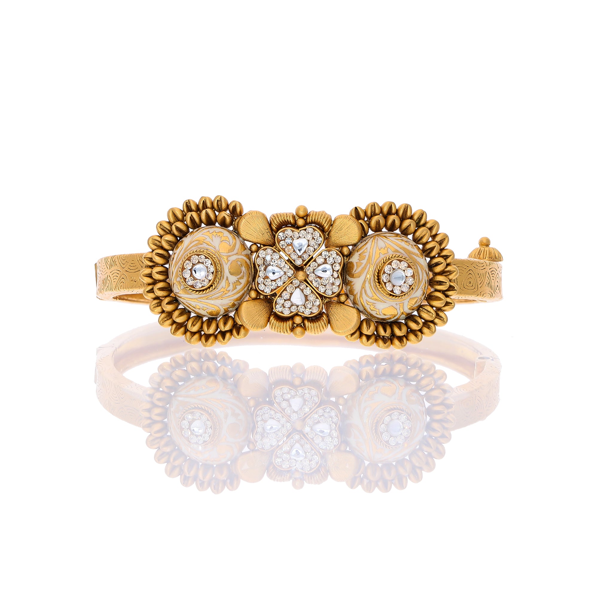 Naima Gold Bangle