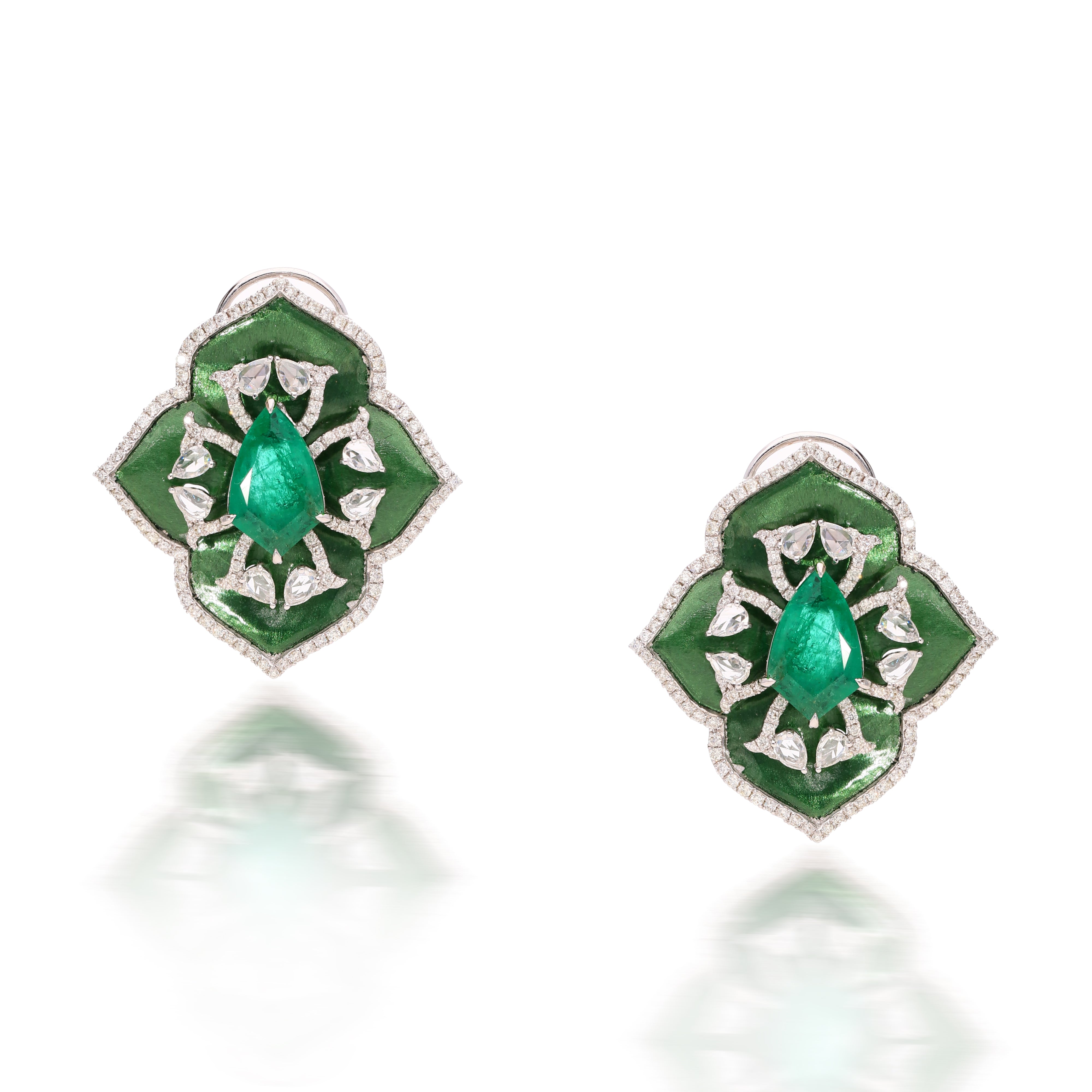 Emerald Crest Earrings