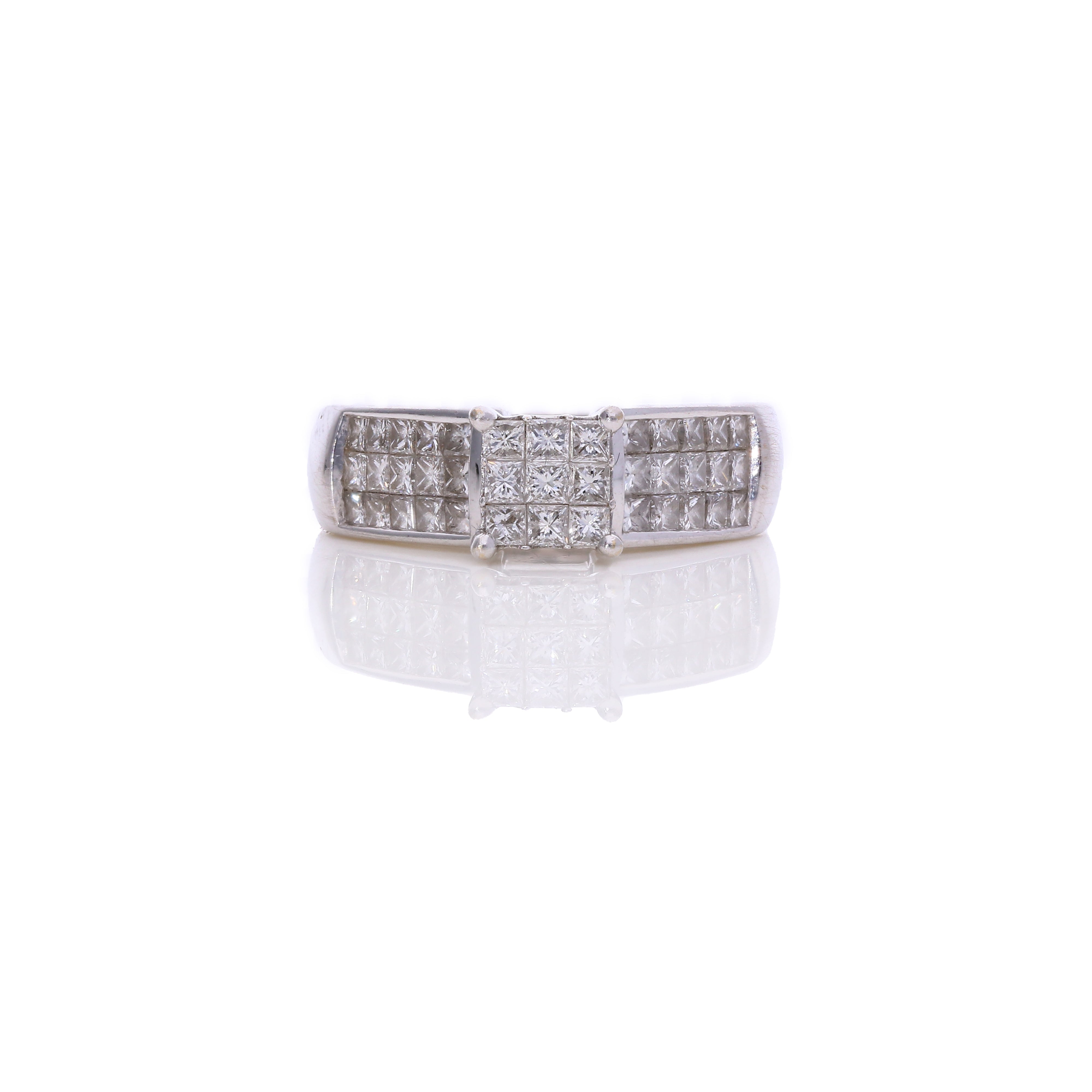 Luna Crest Diamond Ring