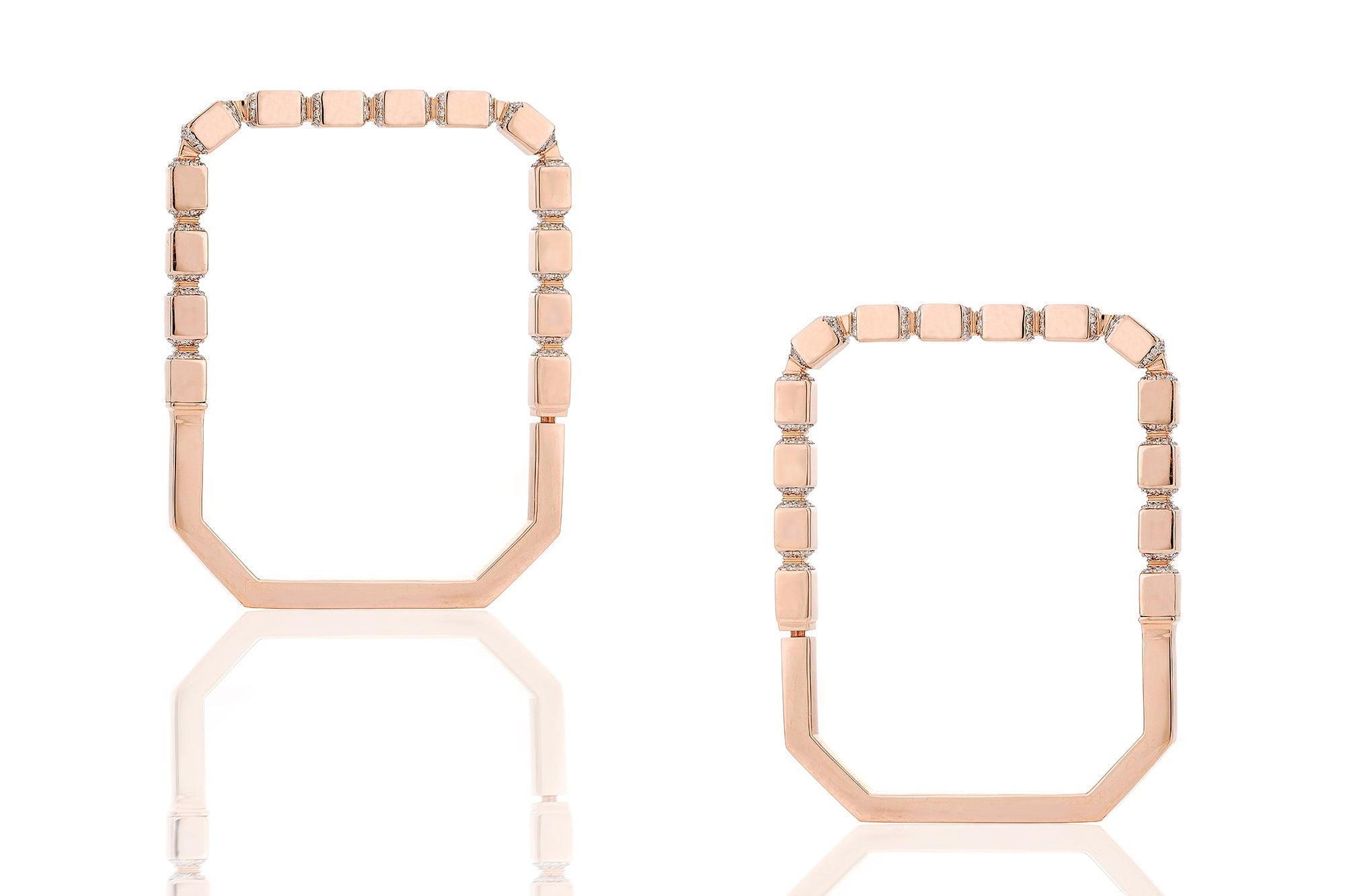 Linear Aurelia Frame Earrings