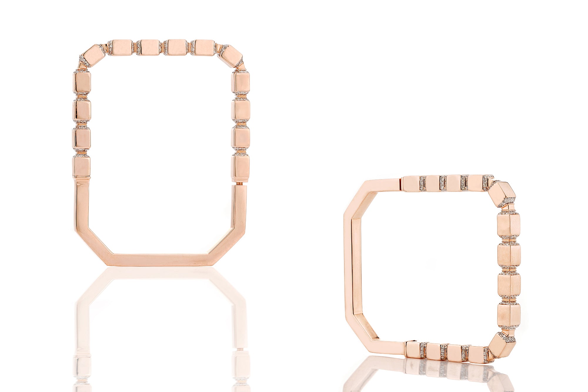 Linear Aurelia Frame Earrings