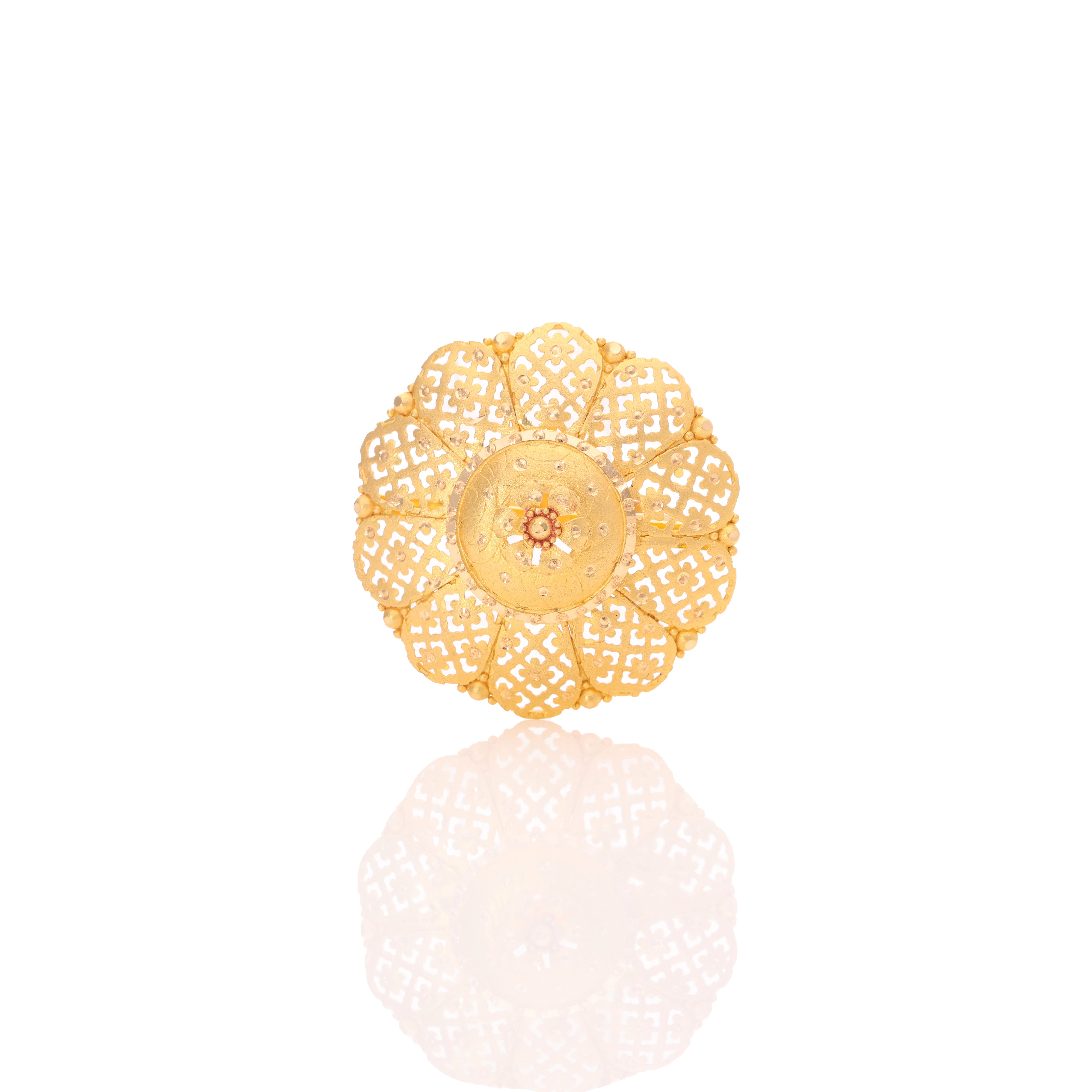 Twisted Aura Gold Ring