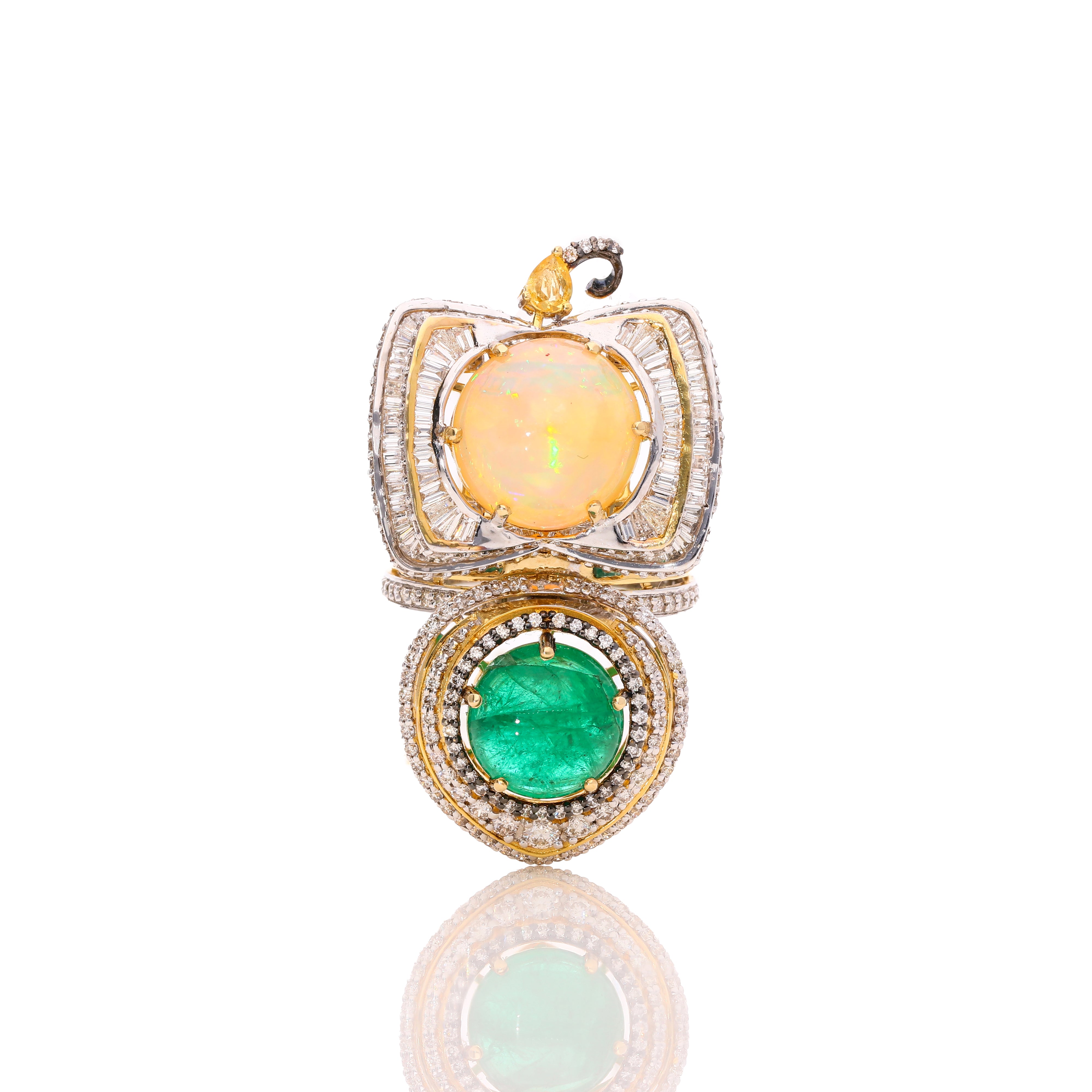 Velora Green Diamond Ring