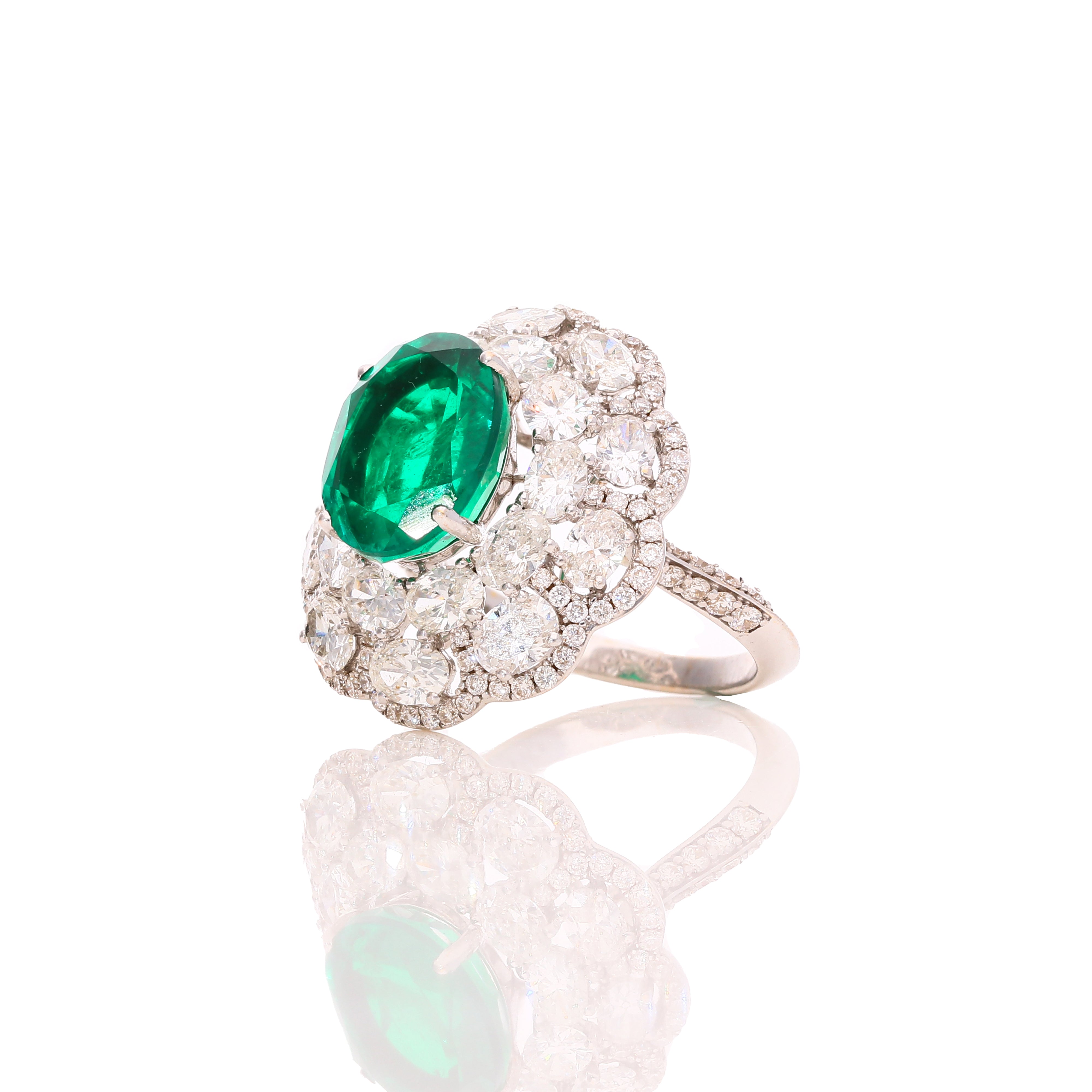 Lvy Shine Diamond Ring