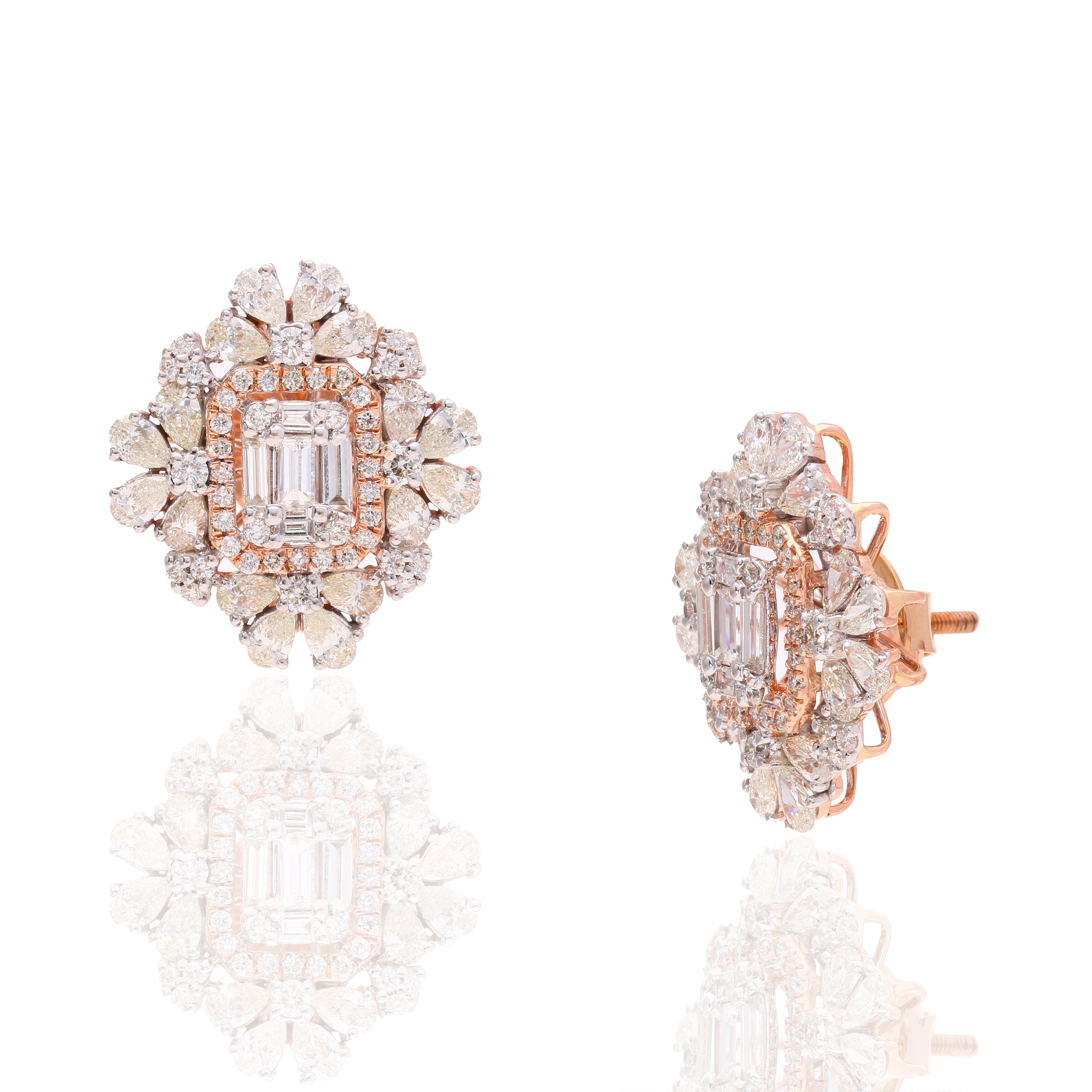 Velvet Frame Diamond Earrings