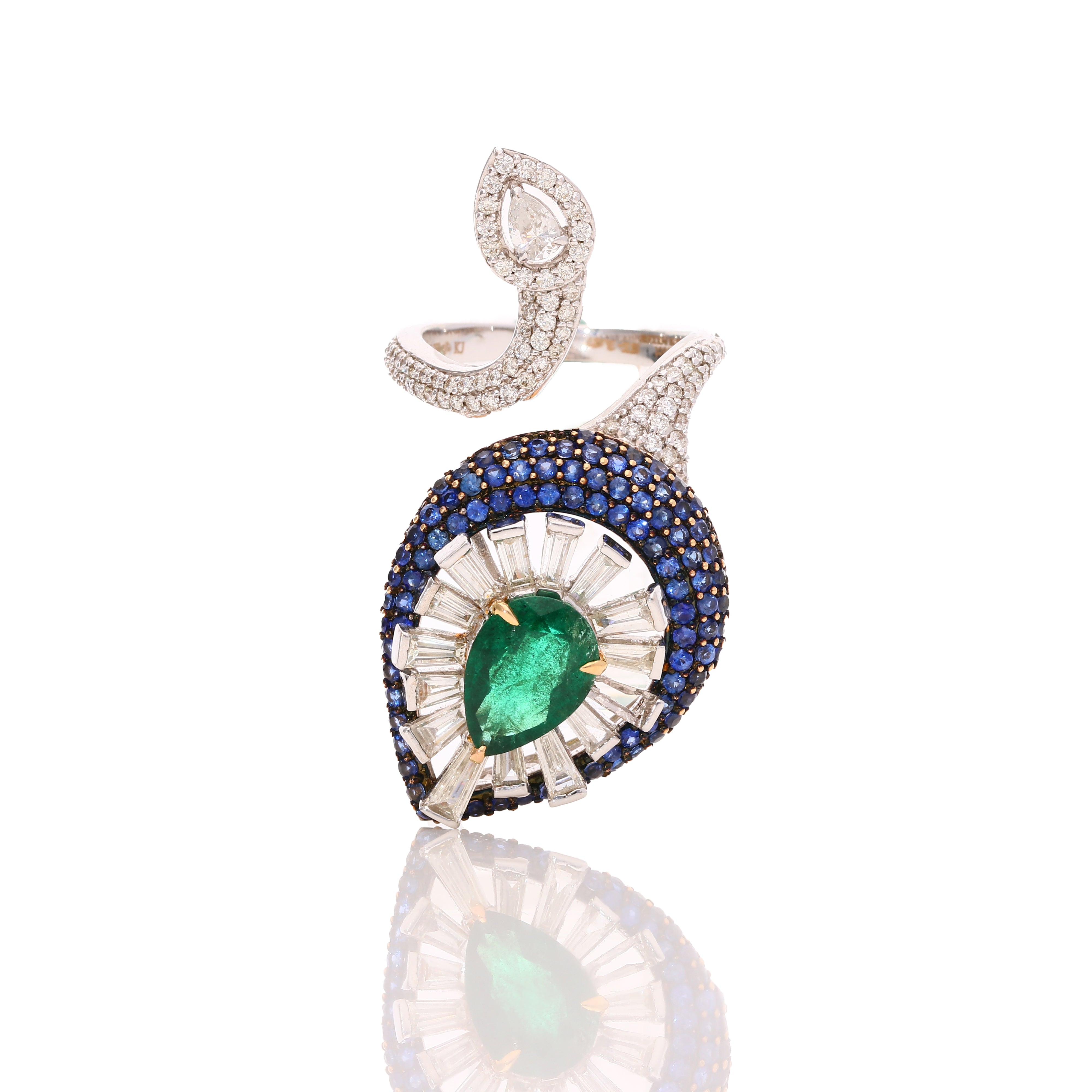 Noor Emarald Diamond Ring