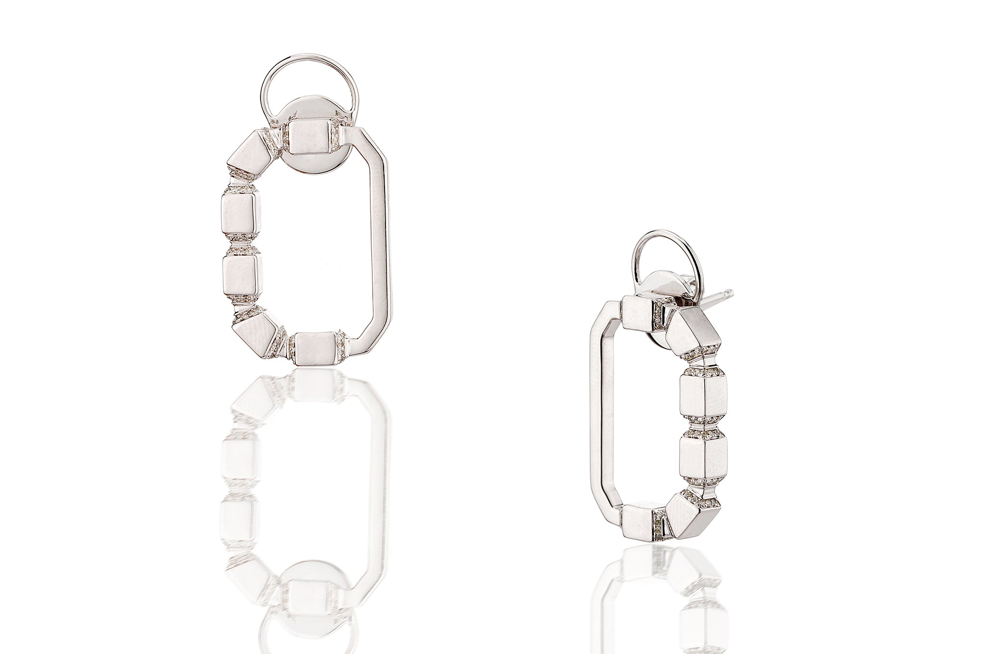 Linear Aurelia Loop Earrings