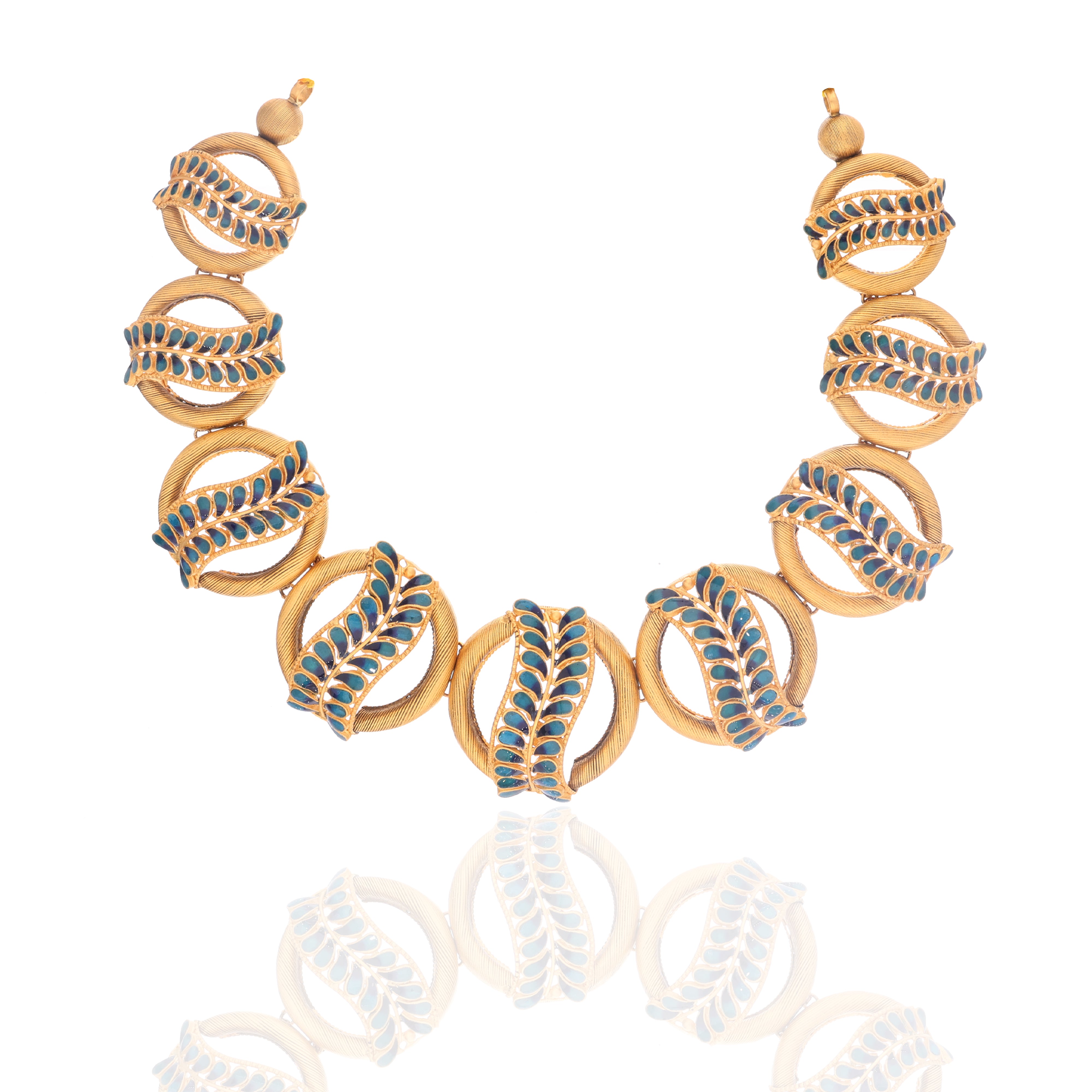 Zivara Gold Set