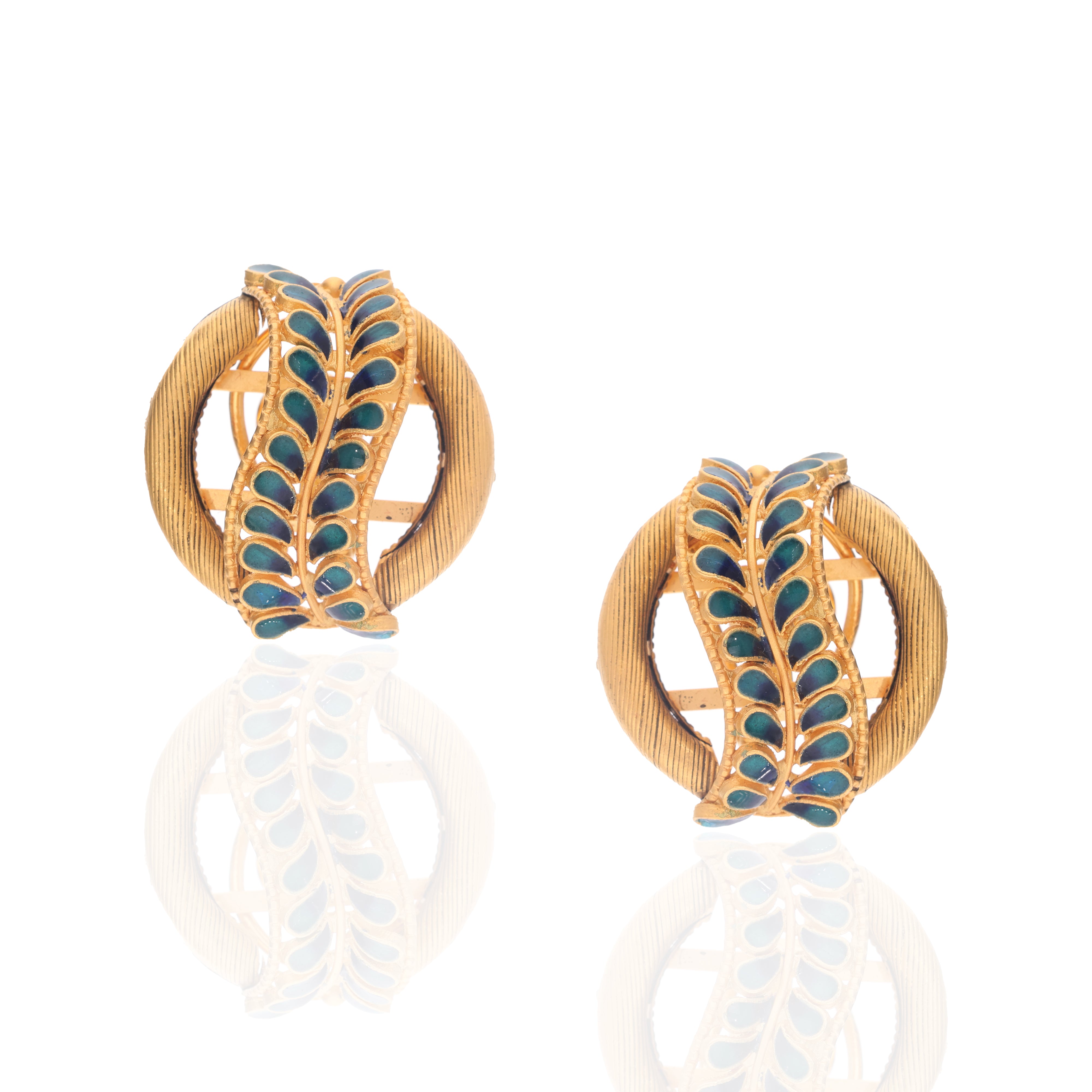 Zivara Gold Set