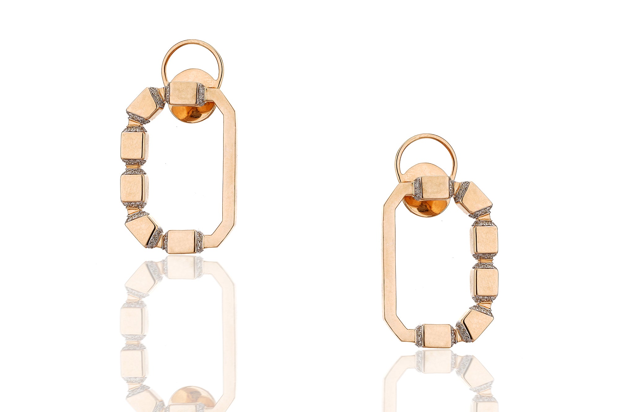 Linear Aurelia Loop Earrings