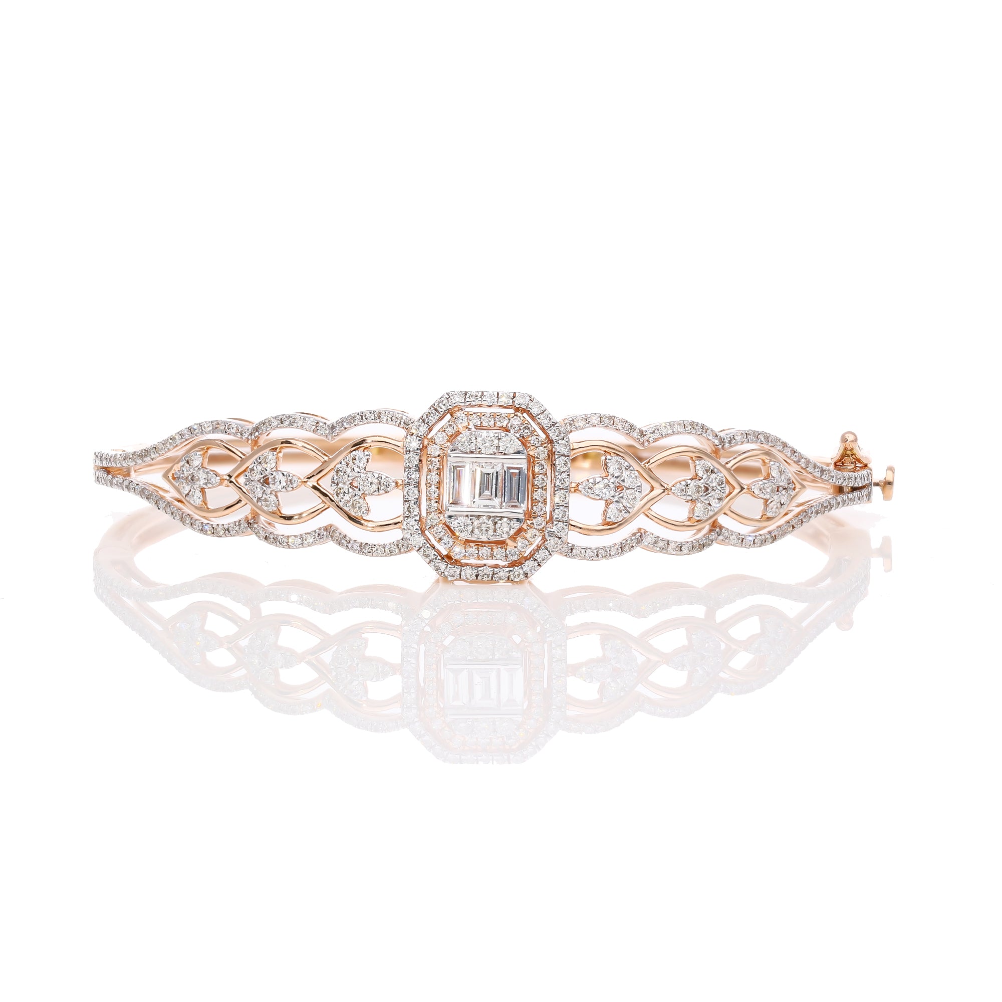 Sparkling Diamond bracelet
