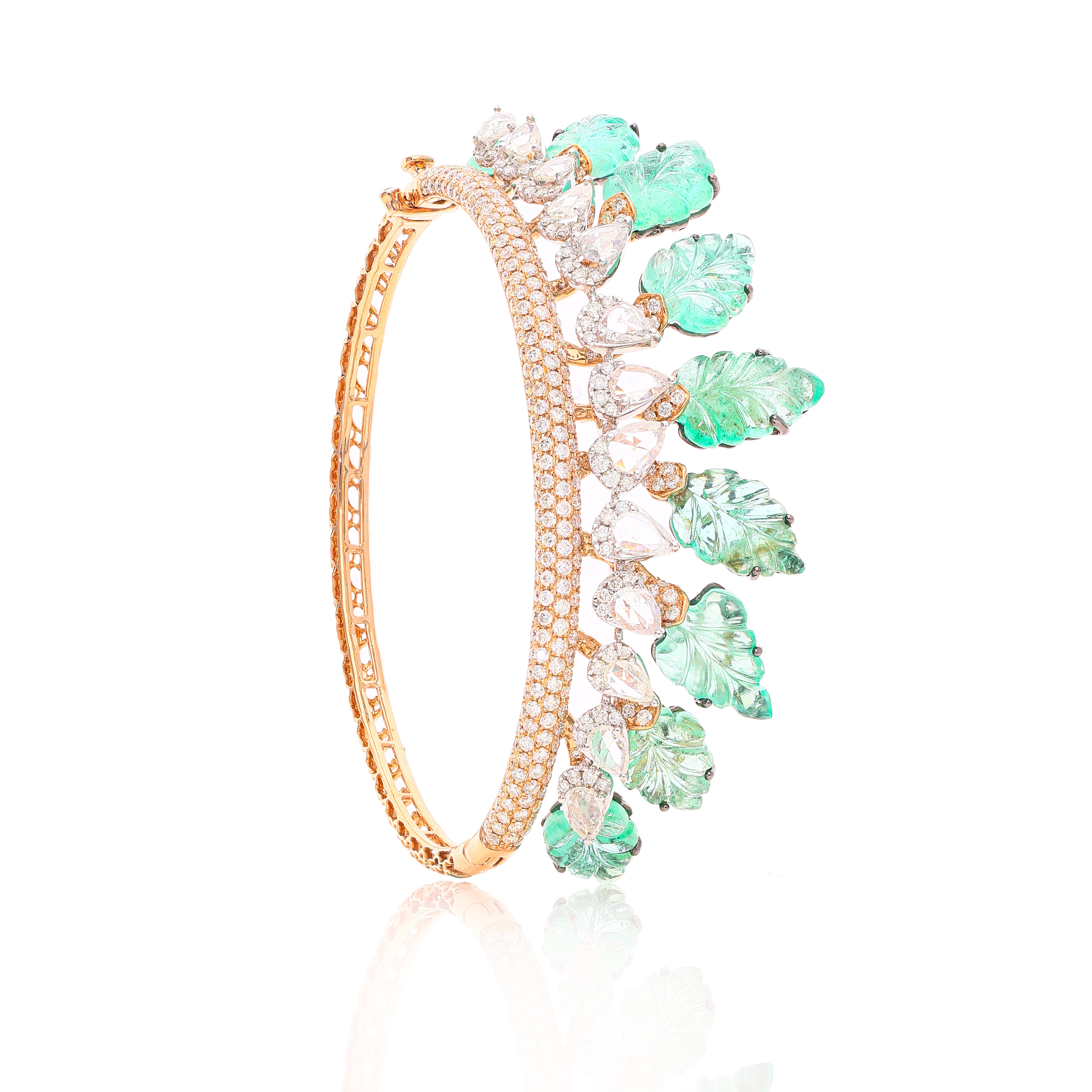 Emerald Crest Bracelet
