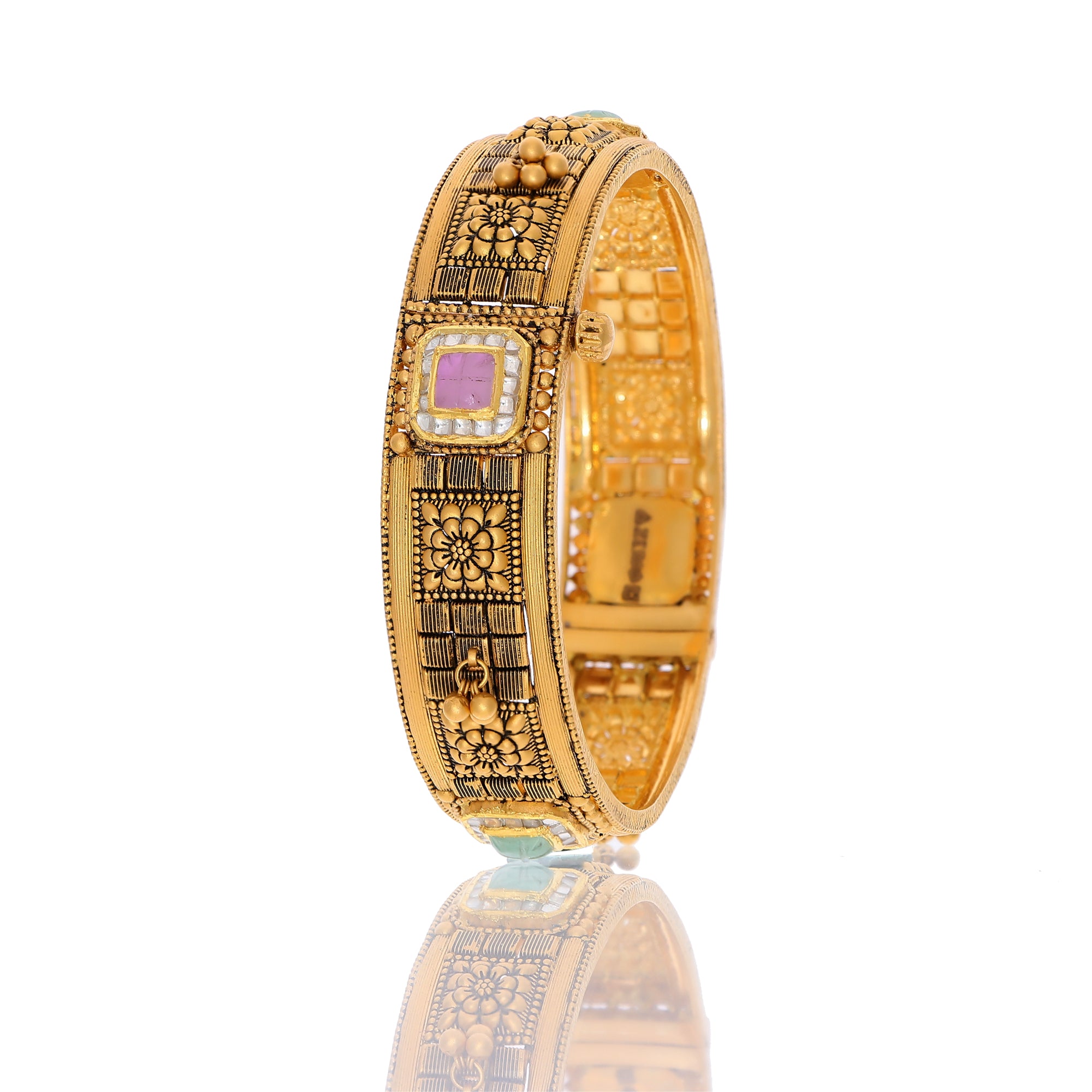 Layla Antique Gold Bangle