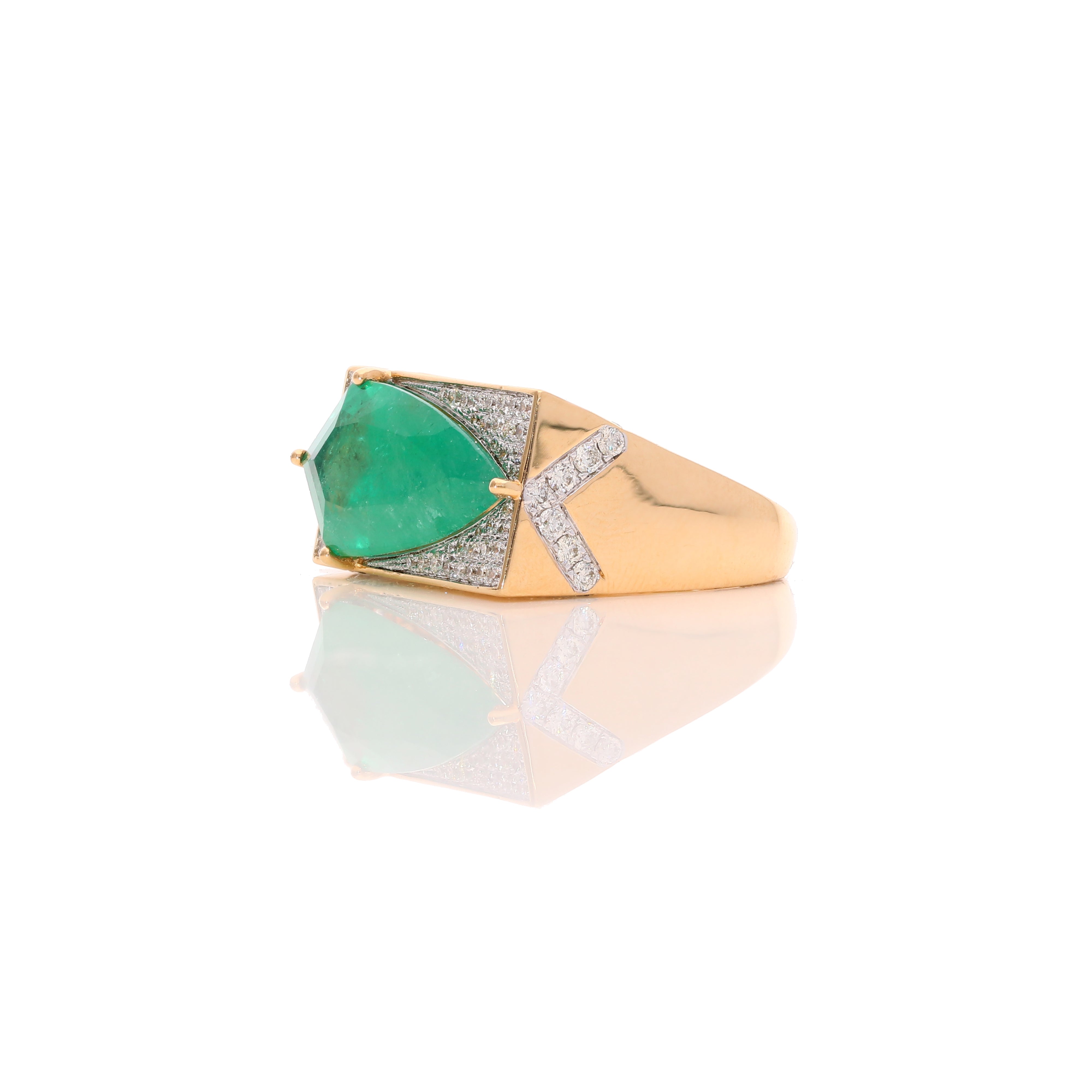 Emerald Signum Ring
