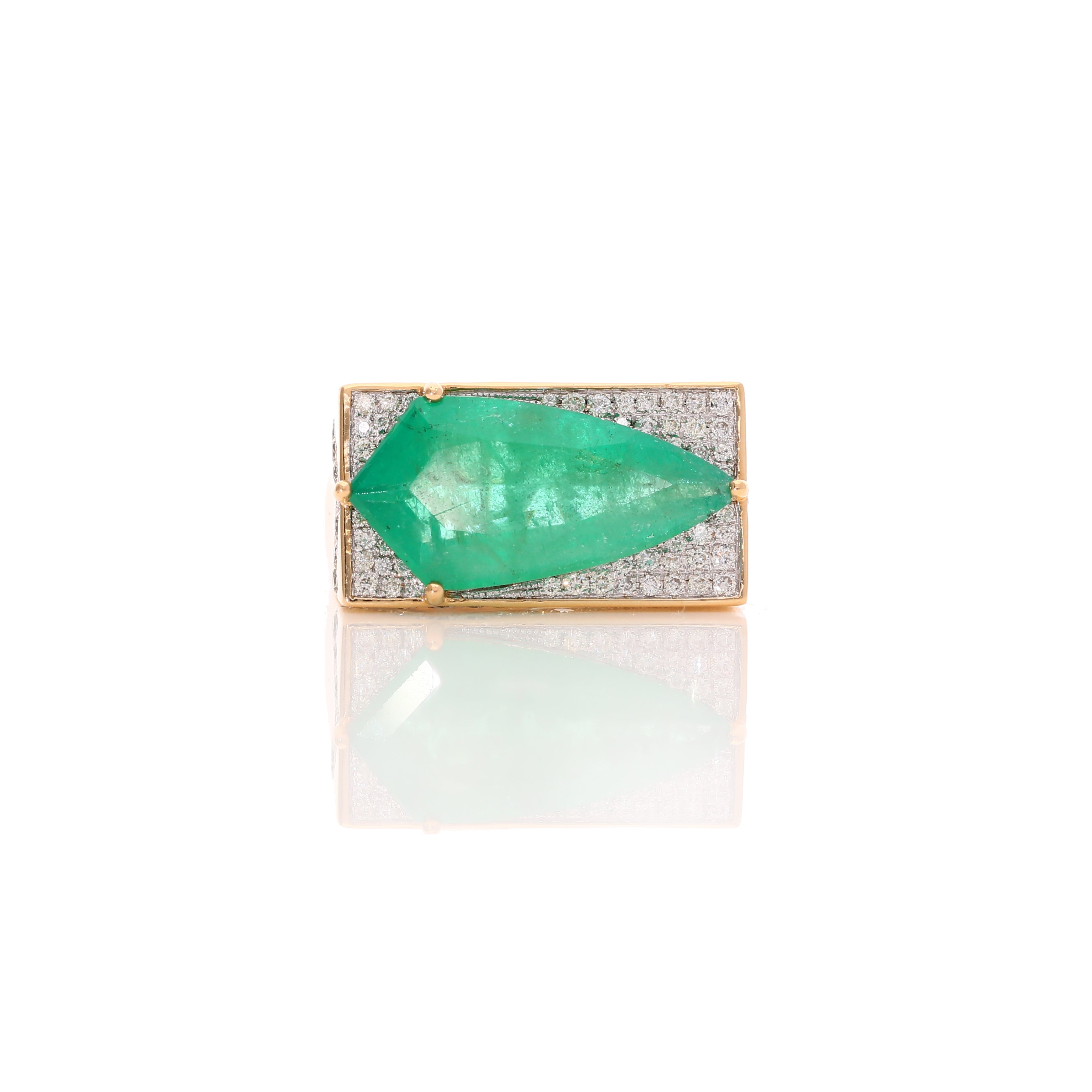 Emerald Signum Ring