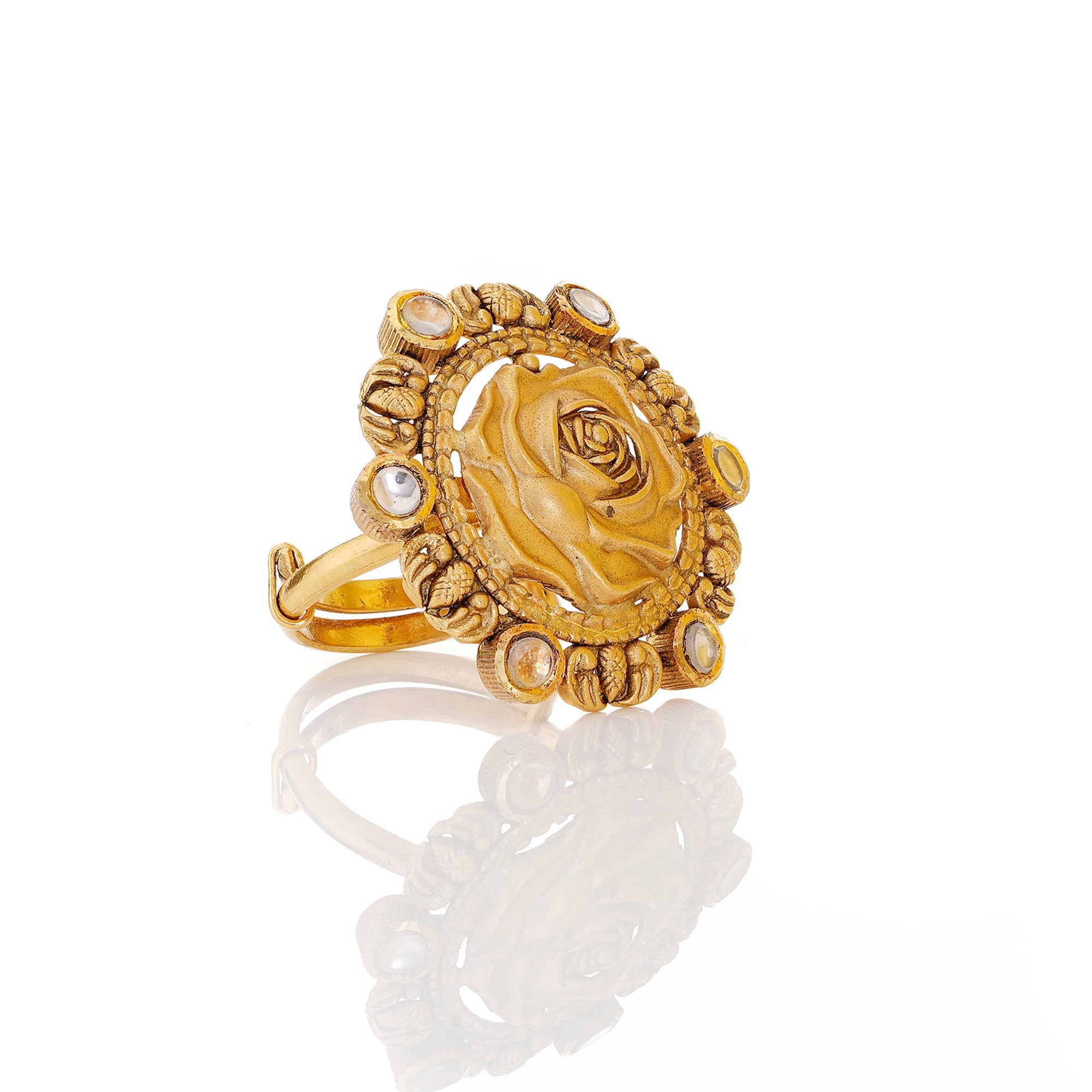 Sumana Gold Ring